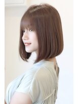 アイ(I.)&nbsp;30代からの大人女性におすすめ結べる長さの前下がりボブ　川口