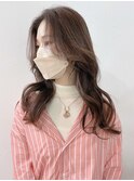 ハイライトラベンダーベージュ_アースカラーくびれヘア_ba373111