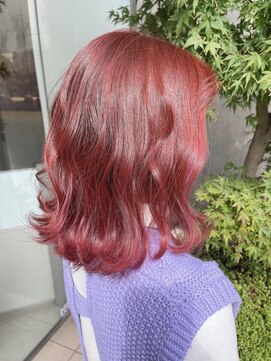 エム インターナショナル 春日部本店(EMU international) ブリーチなし濃いめピンクカラー