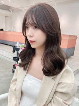 ノエシキカ(noe sikika) クビレミディでお姉さんヘア♪♪