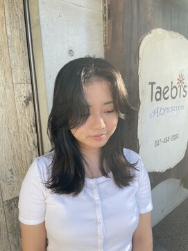 タエビスアリッサム(Taebis Alyssum) 韓国風かきあげバングレイヤー