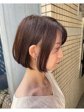 プレゼンス ネイヴィ(PRESENCE NAVY) 丸みボブ