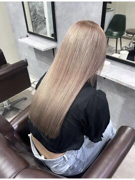 グラッジ 池袋(GLADGE) ホワイトベージュ