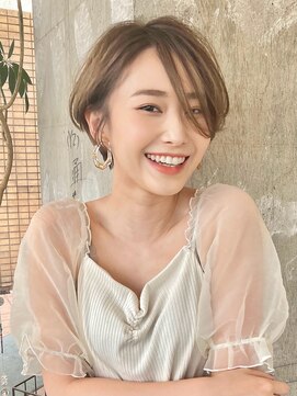 ロビー 表参道(ROBBY) 大人ひし形ショート／ほそめ細めハイライト／30代40代50代