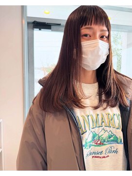 コーラー(KHORA) ストレートロングヘア