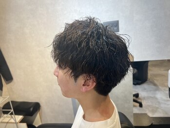 リルーム(Re room)の写真/【大通駅徒歩4分】メンズパーマスタイルに幅広く対応できる《relaxation barber Re・room 》