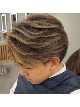 キャスト 三宮(cast) 外国人風バレイヤージュ