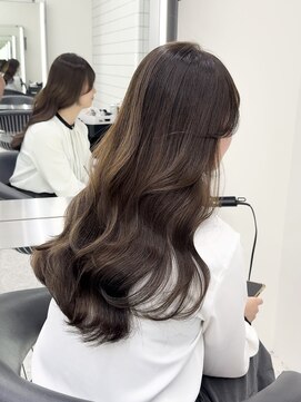 ジュイル ハラジュク(JEWIL HARAJUKU) 透けるグレージュカラー/10代20代30代/原宿