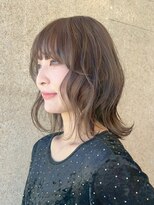 シロ(SiLO) 大人可愛いくびれミディ×オリーブグレージュ