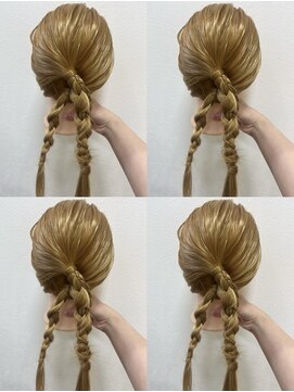 リント(rint) 丸三つ編みローポニーアレンジ