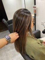 ラフ(LAFF)&nbsp;ワンブリーチでできるバレイヤージュカラー