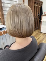 アンド ティグル クマモト(&.TIGRE KUMAMOTO)&nbsp;ボブ×ミルクティーベージュ