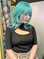 シリー(Silly)&nbsp;【レイヤーカット×ターコイズブルー】