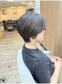 ハンサムショート/オリーブグレージュ