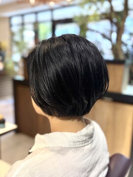 アイフィール アヴェダ 瑞江店(i feel AVEDA) 【安藤】　　ふんわりショートボブ　× NOカラー