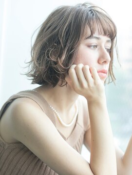 アカ(ACA) 【ACA】伸ばしかけバイヤレージュフィッシュボーンミディ