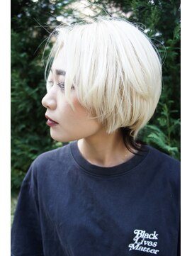 ウィズ(WITH) Whiteblond x ウルフカット
