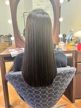 エルサフィロ ヨドヤバシ(el zafiro yodoyabashi) くびレイヤー前髪髪質改善小顔レイヤーロング20代30代40代50代