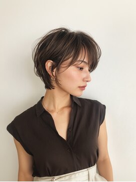 エダ 鎌倉(edA.) 小顔ショート＃ショート＃ボブ＃３０代＃４０代