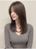 セミロング レイヤーカット 顔周りカット 透明感 アッシュカラー