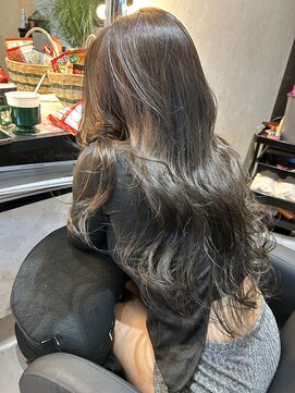 プルメリアドット(Plumeria.) グレージュ