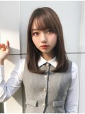 可愛い小顔前髪顔まわりミディアムレイヤーワンカールストレート