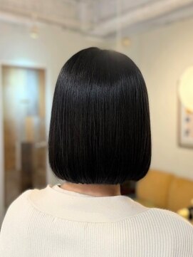 コエ 元町 石川町 (Koe.) ボブ/ブラントカット/カットのみ　[元町/石川町]