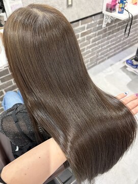 アウラ 近鉄八尾駅前店(Aura) 透明感カラー×髪質改善UPTOGLOSS 近鉄八尾