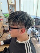 ラッシュヘアエン(Rush hair en)&nbsp;ハイライト×ツイストスパイラルパーマ