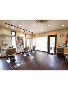 隠れ家みたいなSalon Duka☆大型店舗が苦手なお客様からも落ち着ける雰囲気が人気のプライベートサロン♪