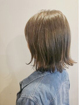 ノイエ(noie) noie杉山舞☆外ハネ切りっぱなしボブ♪