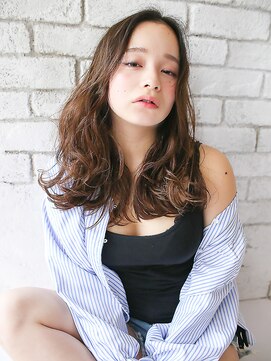 ラックスビーシュルー 亀有店(LUXBE Shuroo) カジュアルパーマスタイル【LUXBE Shuroo 亀有店】