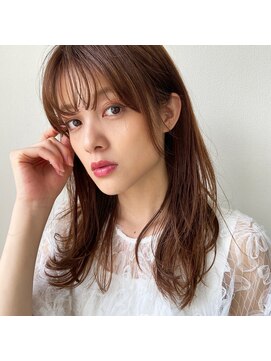 エクリフルール(equri fleur) 【イルミナカラー】ニュアンスカラーで作るレイヤーカット