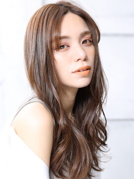 クラッチ ユニ(CLUTCH uni) 大人可愛い小顔秋カラーペールベージュ A8