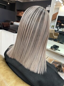 ワールドオーダー 天王寺店(WORLD ORDER) バレイヤージュ　花谷淳