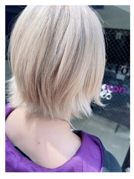 チップタップ 府中店(tip top) ブリーチカラー