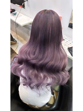 ラビス 浦和(Lovis) デザインカラー/レイヤーカット/ウェットヘア/夏のヘアアレンジ