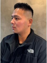 ディスイズバーバーサード(THIS IS BARBER 3rd)&nbsp;ツーブロック　黒髪　刈り上げショート　スキンフェード　坊主