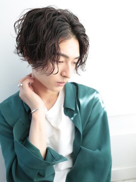 テトラ バイ ネオリーブ 横浜西口店(tetra by neolive) 横浜★縦落ちツイストスパイラルパーマ