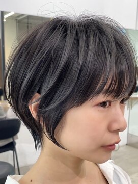 ビュー トウキョウ(VIEW TOKYO) 10代20代30代小顔顔まわり似合わせ耳かけショート