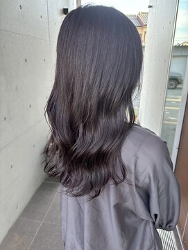 アチーブリス(achieve Liss) 暗髪透け感アッシュカラーナチュラルロングヘアゆるふわウェーブ