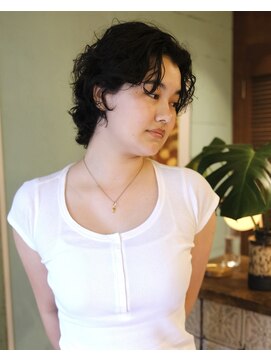 ランプ 代官山(the lamp) グレージュアッシュケアダブルカラーショートカットミニウルフ