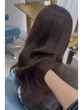 ボタン 熊本(VOTAN) 艶髪カラー/レイヤーカット/髪質改善/ブリーチ/韓国ヨシンモリ