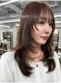 ミディアムレイヤーカット顔周りレイヤーハッシュカット透明感