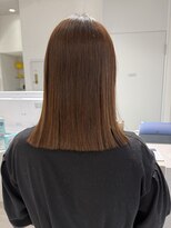 ログ(log)&nbsp;ニュアンスパーマ　髪質改善カラー　顔まわり　レイヤー　艶髪