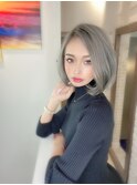 外国人風ホワイトグレージュ