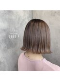 切りっぱなし外ハネボブ＆グレージュカラー☆