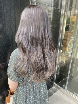 トイロ(toiro) グラデーション　シルバーグレージュ