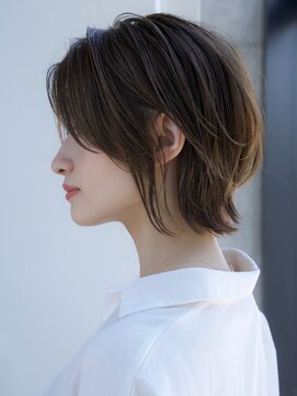 エインアンリー 表参道(AIN.ANLY.) 前髪なし外はねウルフボブ20代30代40代【AIN.表参道】川原大地