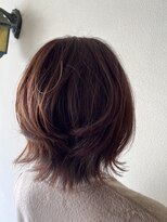クレッシェンドルナ(CRESCENDO Luna)&nbsp;ツヤ感ウルフボブ